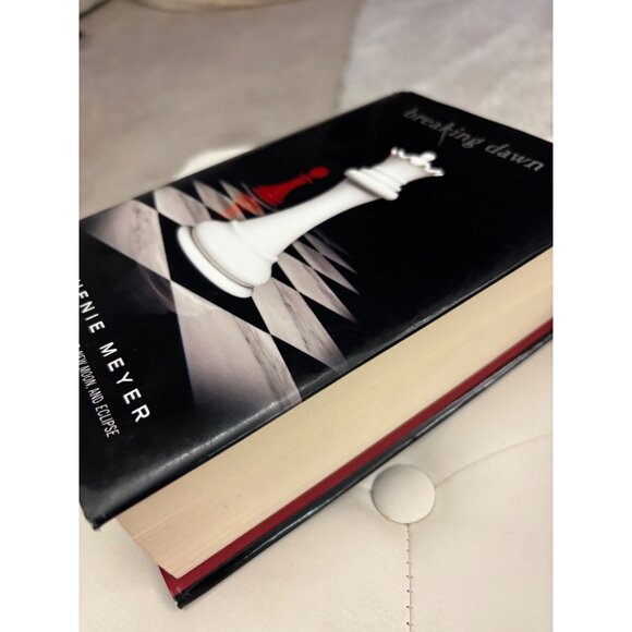 "Breaking Dawn" Hardcover By Stephenie Meyer Series Twilight - Picture 8 of 8